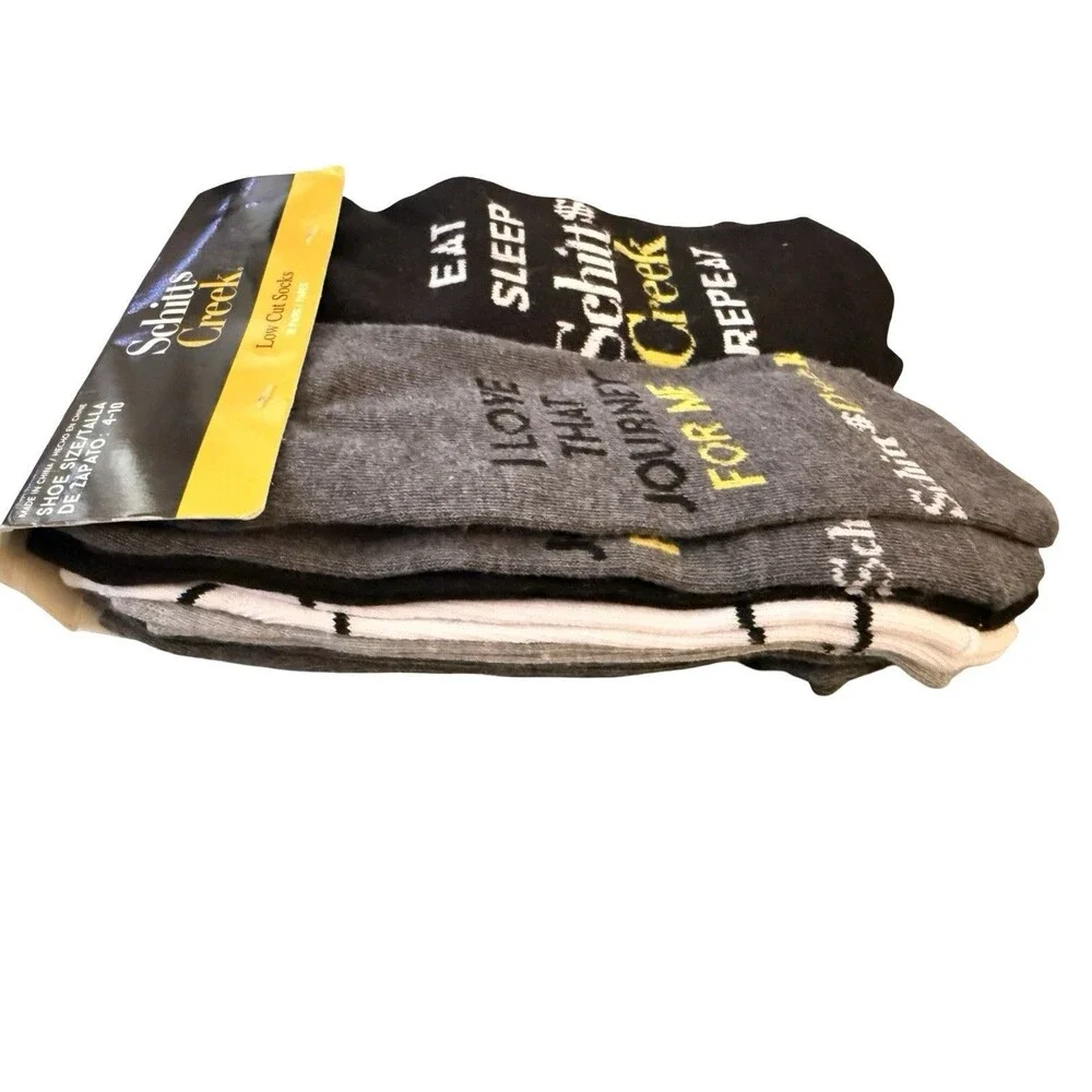 SCHITT’S CREEK Socks LADIES 10 Pair Of Low Cut Socks FOLD IN THE CHEESE,